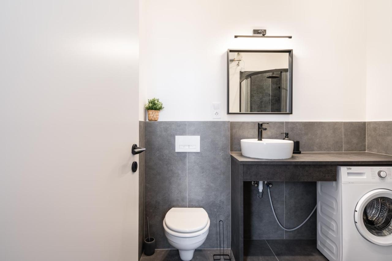 A62 - Akacfa Street Central Residence - Best Location By Bqa Budapest Bagian luar foto